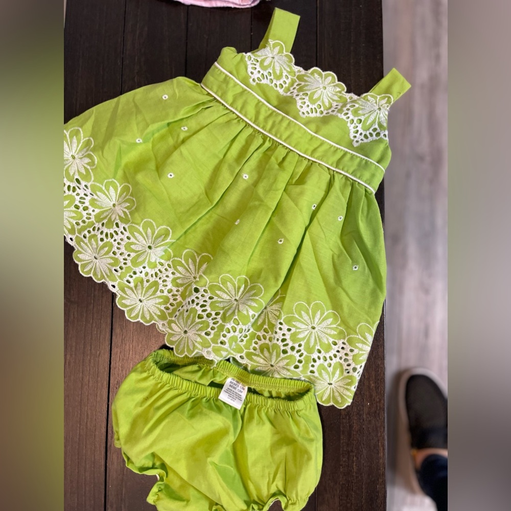 Green dress 12 m